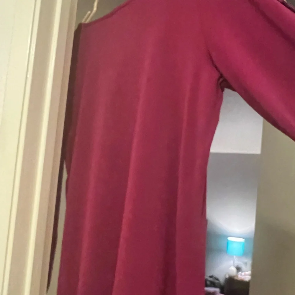 Blouse - Picture 2 of 4